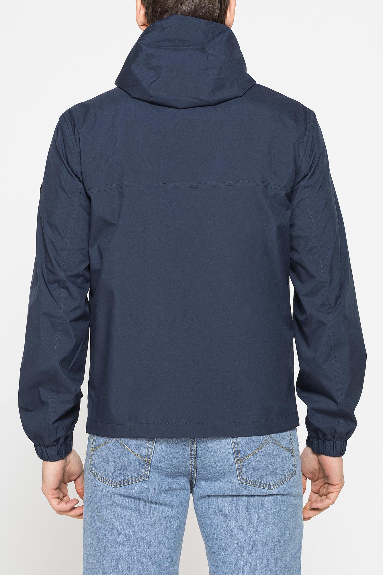 giacca antivento con rifiniture gommate