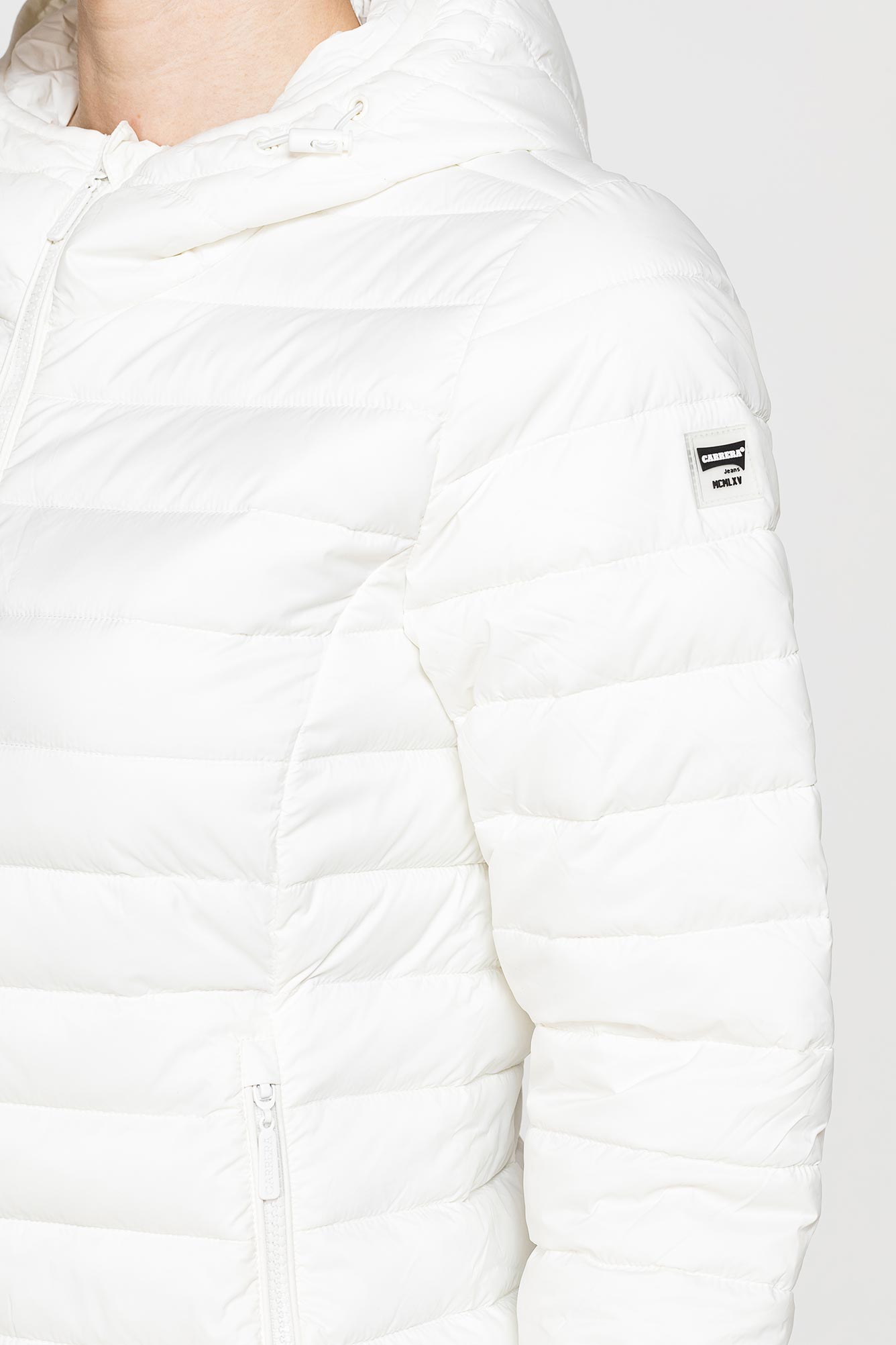 giubbino ultralight con cappuccio