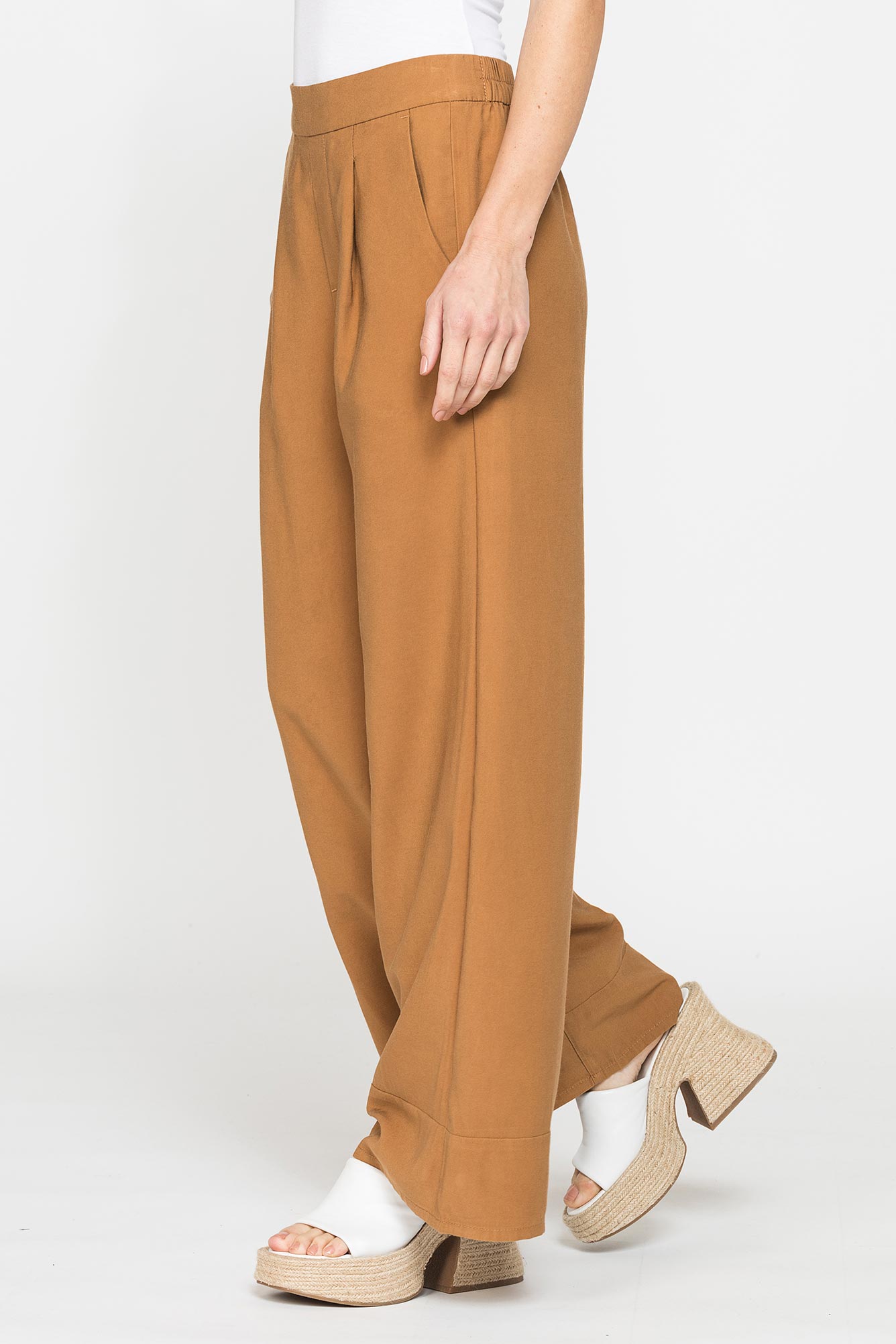 jeans a palazzo in misto viscosa. comfort fit