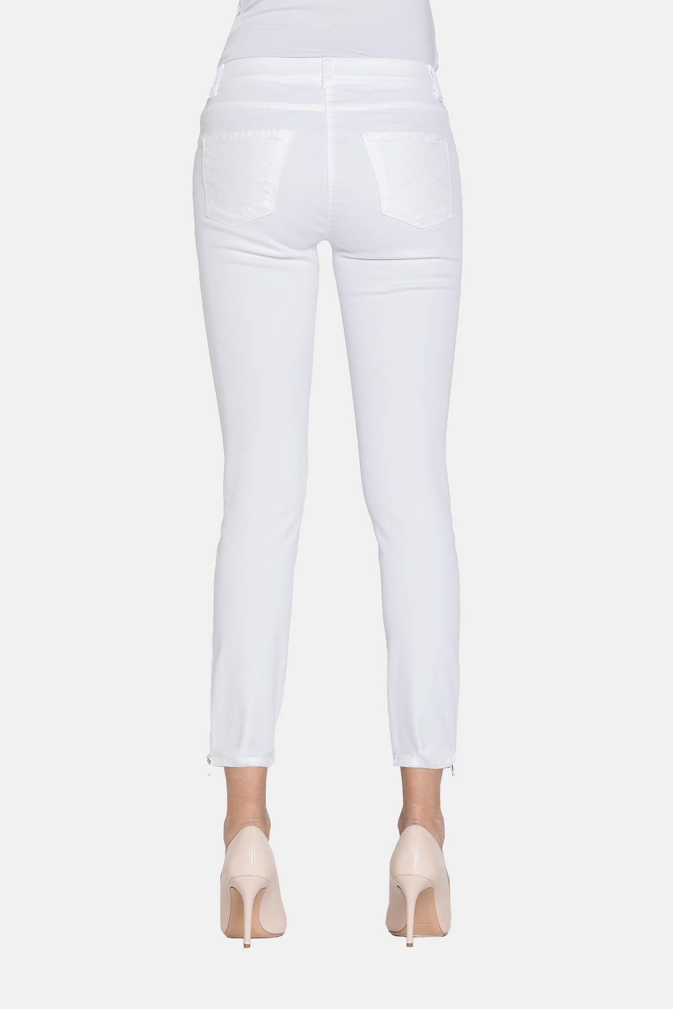 legg jeans donna super stretch mod. 767h. vita regolare e gamba stretta. legg jeans donna super stretch mod. 767h. vita regolare e gamba stretta.