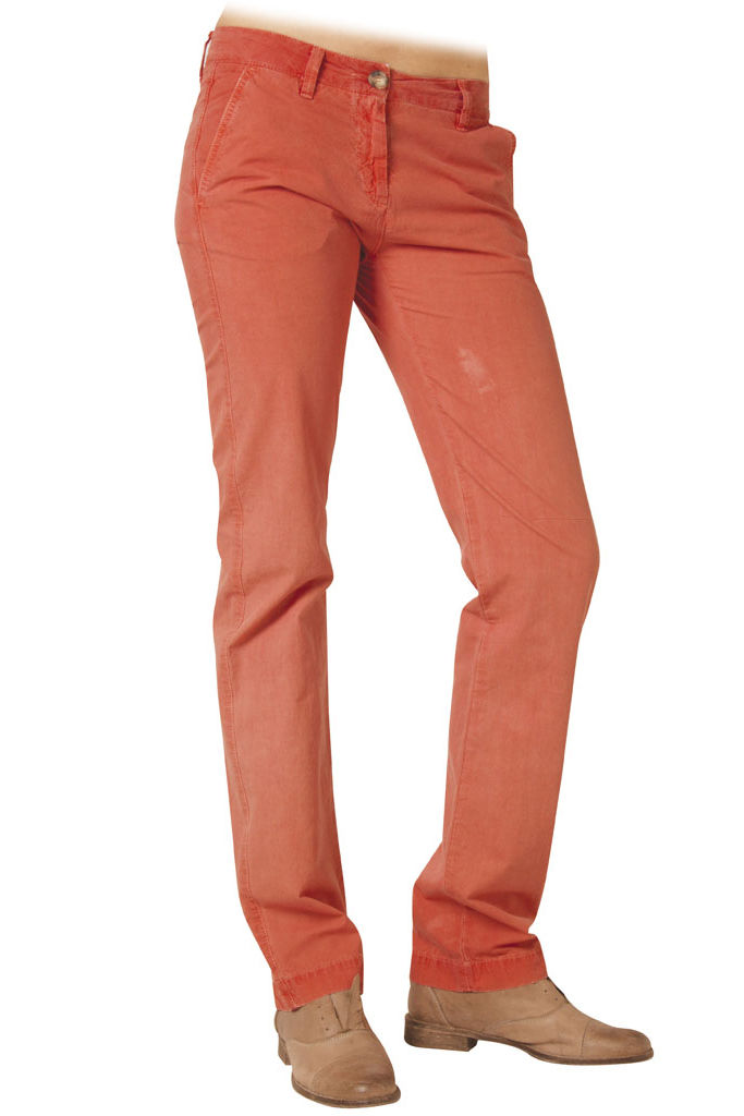 popeline ultra leggero. vita bassa e gamba regolare.