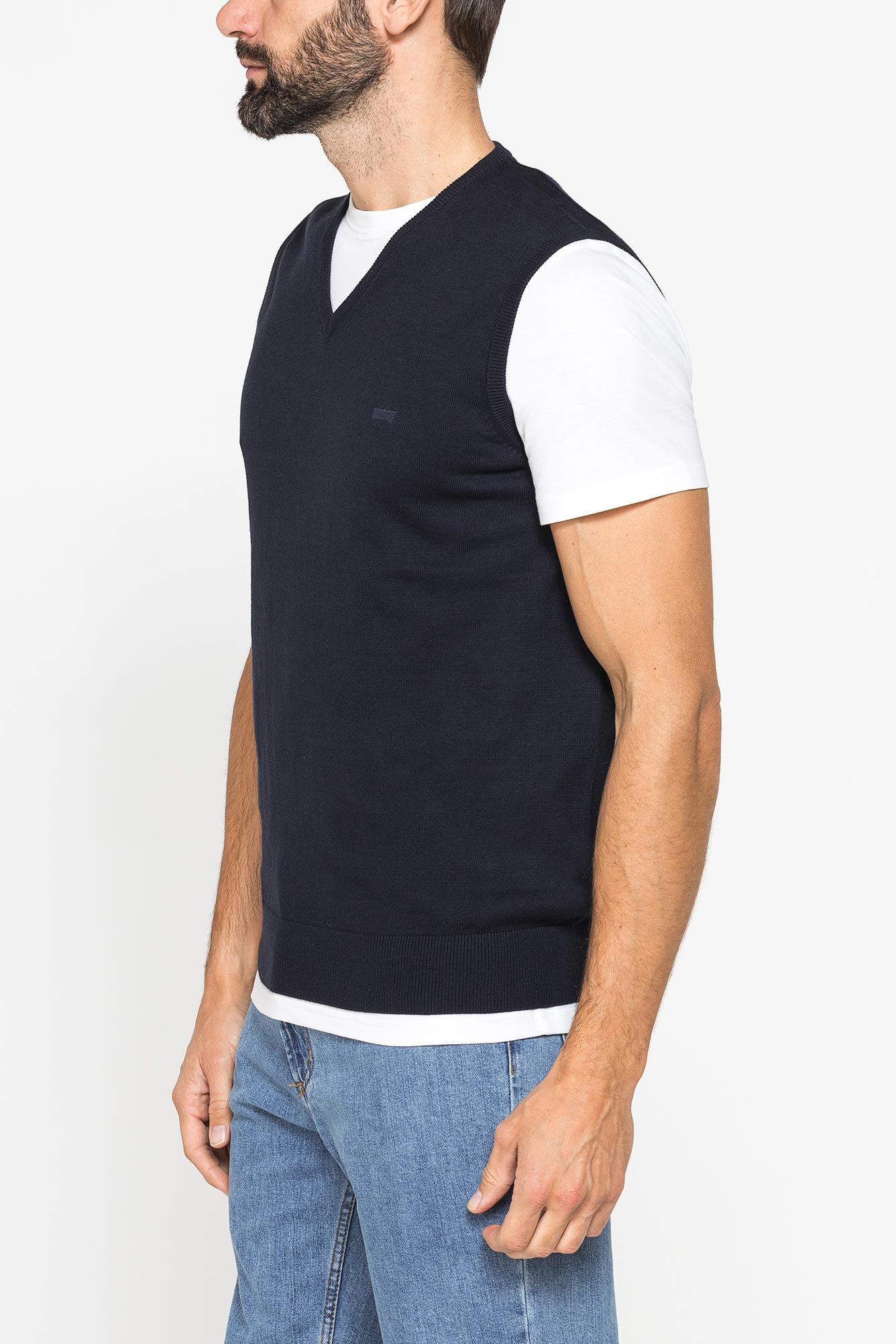 maglia in cotone organico da uomo con scollo a v