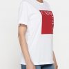 t shirt girocollo in cotone con stampa new logo carrera t shirt girocollo in cotone con stampa new logo carrera