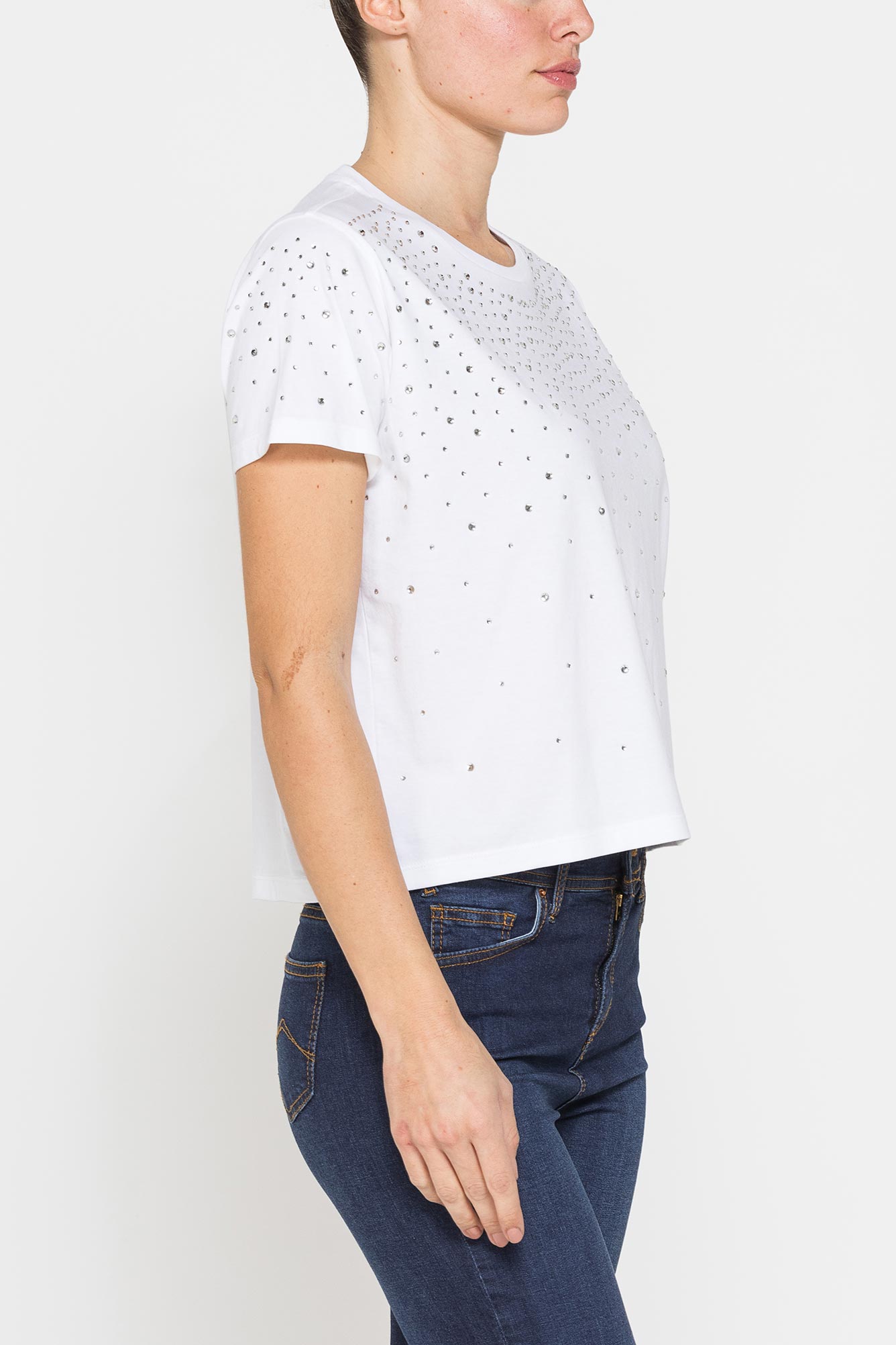 t shirt con applicazioni comfort fit