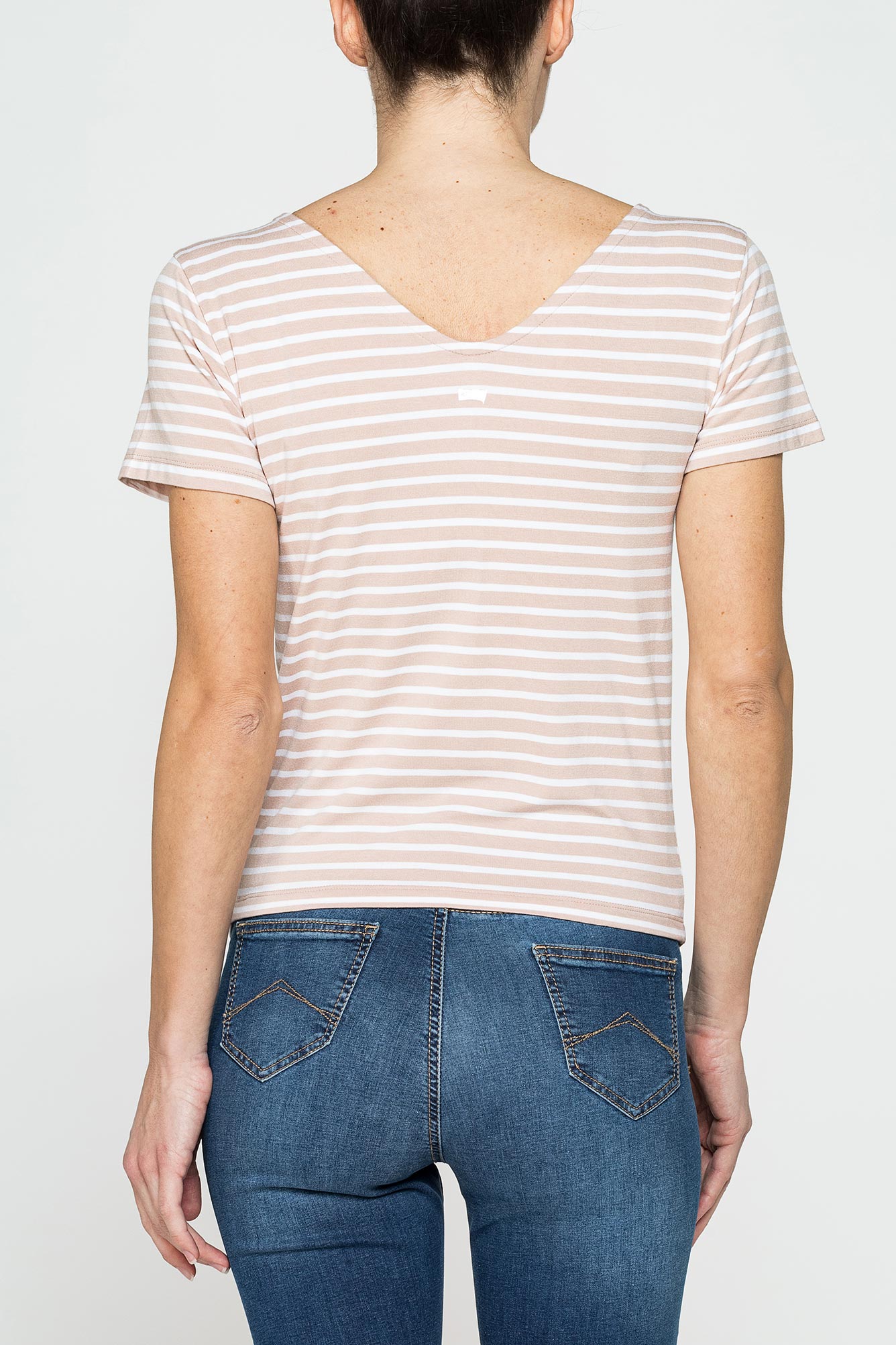 t shirt con collo a v e arriciature in jersey di viscosa t shirt con collo a v e arriciature in jersey di viscosa