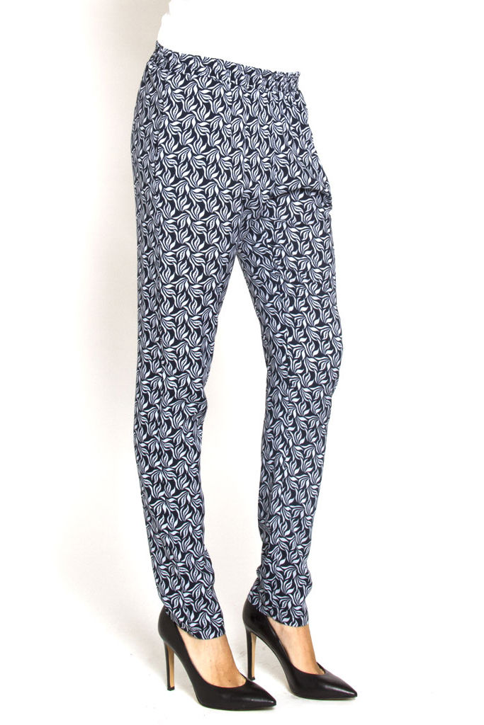 pantalone fluido. mod t771. vita regolare e gamba regolare